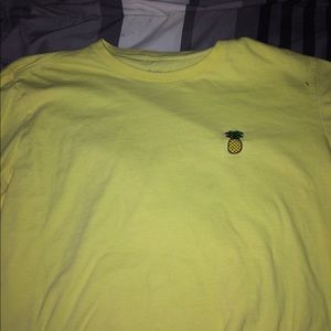 Pineapple patch shirt